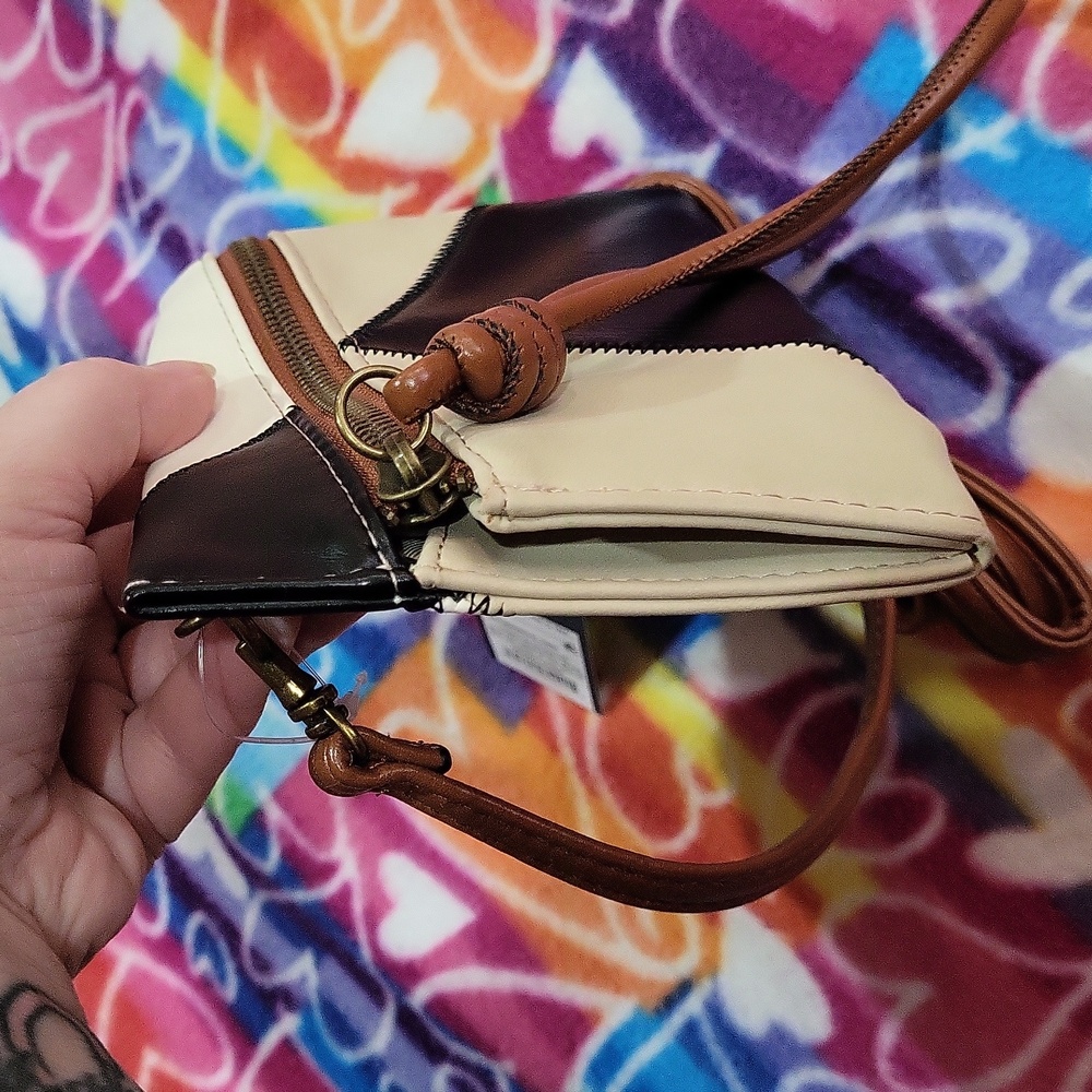 Universal Thread Bag - Picture 13 of 14